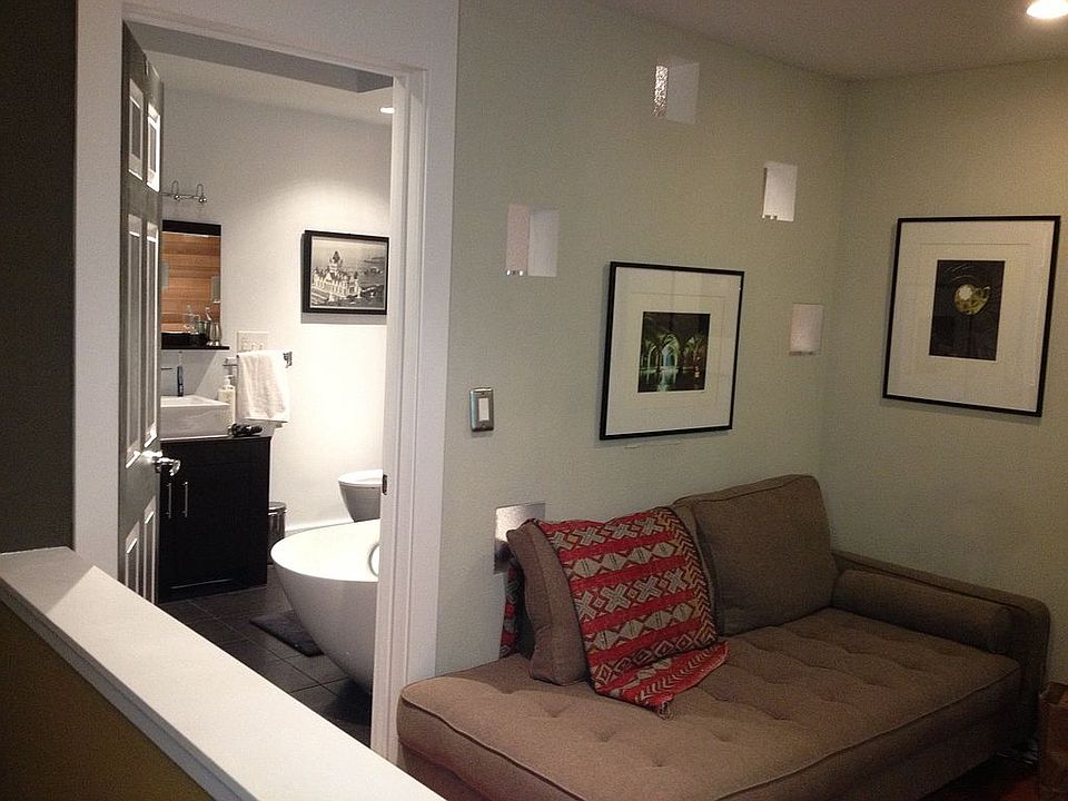 1st image of 23 Jennifer Pl