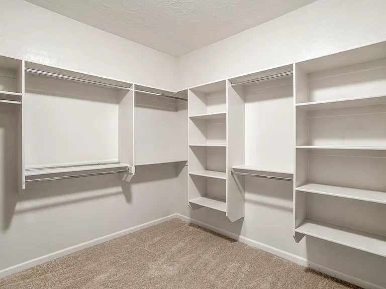 1788 S 140 W — Photo 17