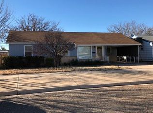 803 N 19th St, Lamesa, TX 79331