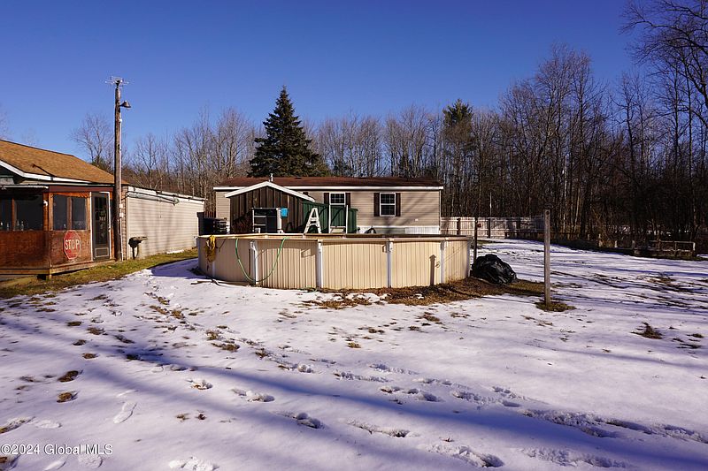 3rd image of 109 Paisley Road