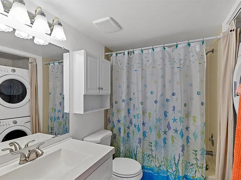 5669 Ashton Lake Dr #1 — Photo 15