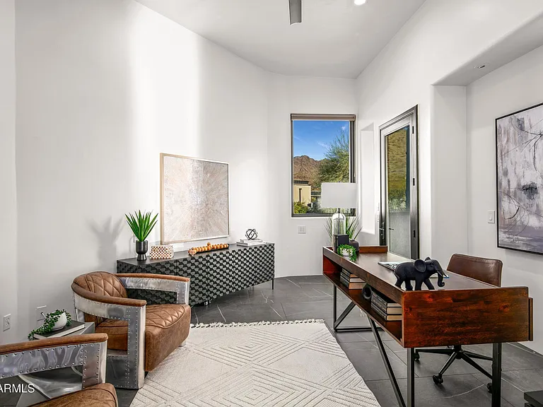 10029 E Calle De Las Brisas — Photo 18