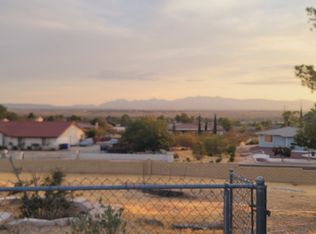 18364 Chapae Ln, Apple Valley, CA 92307