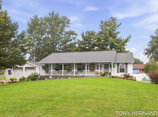 4174 Hickory St, Dorr, MI 49323
