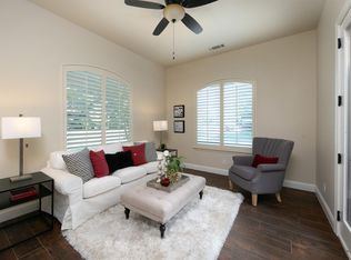 818 E Mokelumne St, Woodbridge, CA 95258