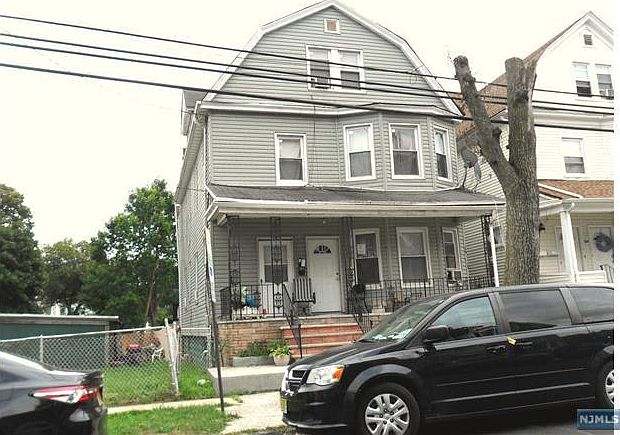 2nd image of 106 Cummings St