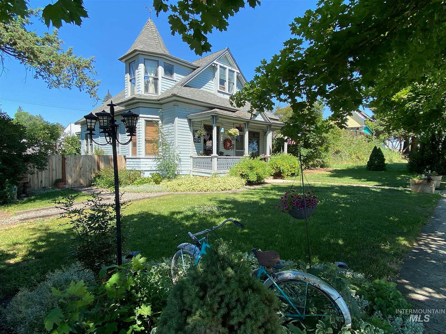 108 Pine St, Nezperce, ID 83543 Zillow