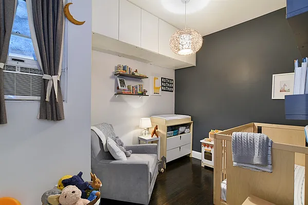 Sold by Corcoran | media 19