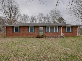 509 Skyview Dr, Ashland City, TN 37015
