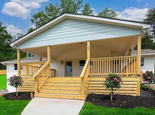 101 Fairview Dr, Greenville, SC 29609