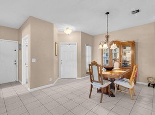 5636 Kingsmill Ct, Lake Worth, FL 33463