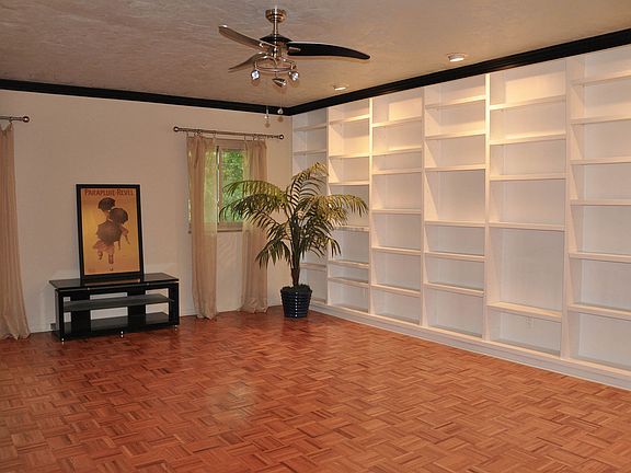 2nd image of 3636 Taliluna Ave APT 217