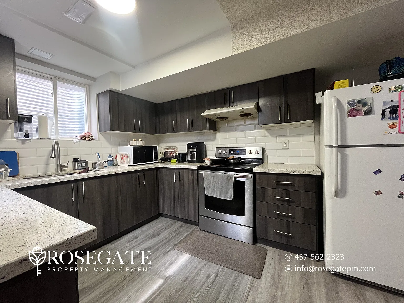716 Kaiser Drive Mississauga — Photo 2