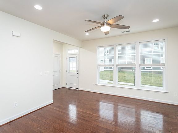 3rd image of 3245 Battery Park Pl