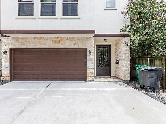 3rd image of 5431 Kiam St #C