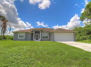 6140 NW Hopkins Ave, Port Saint Lucie, FL 34986