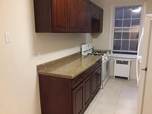Rented by Chartwell Forest Hills Realty | media 16