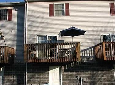 4th image of 1303 Bluestone Dr