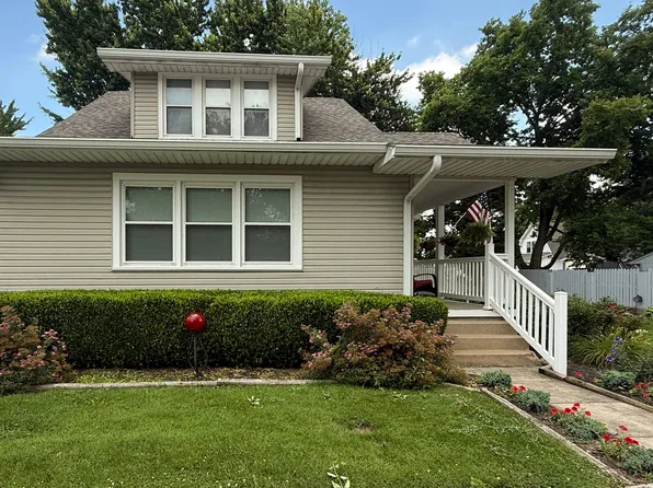 121 S Jefferson St, Mooresville, IN 46158