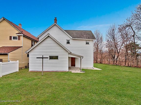 5th image of 3505 Odell Ave #L-13