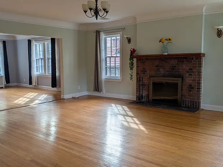730 Burns St #2 — Photo 12
