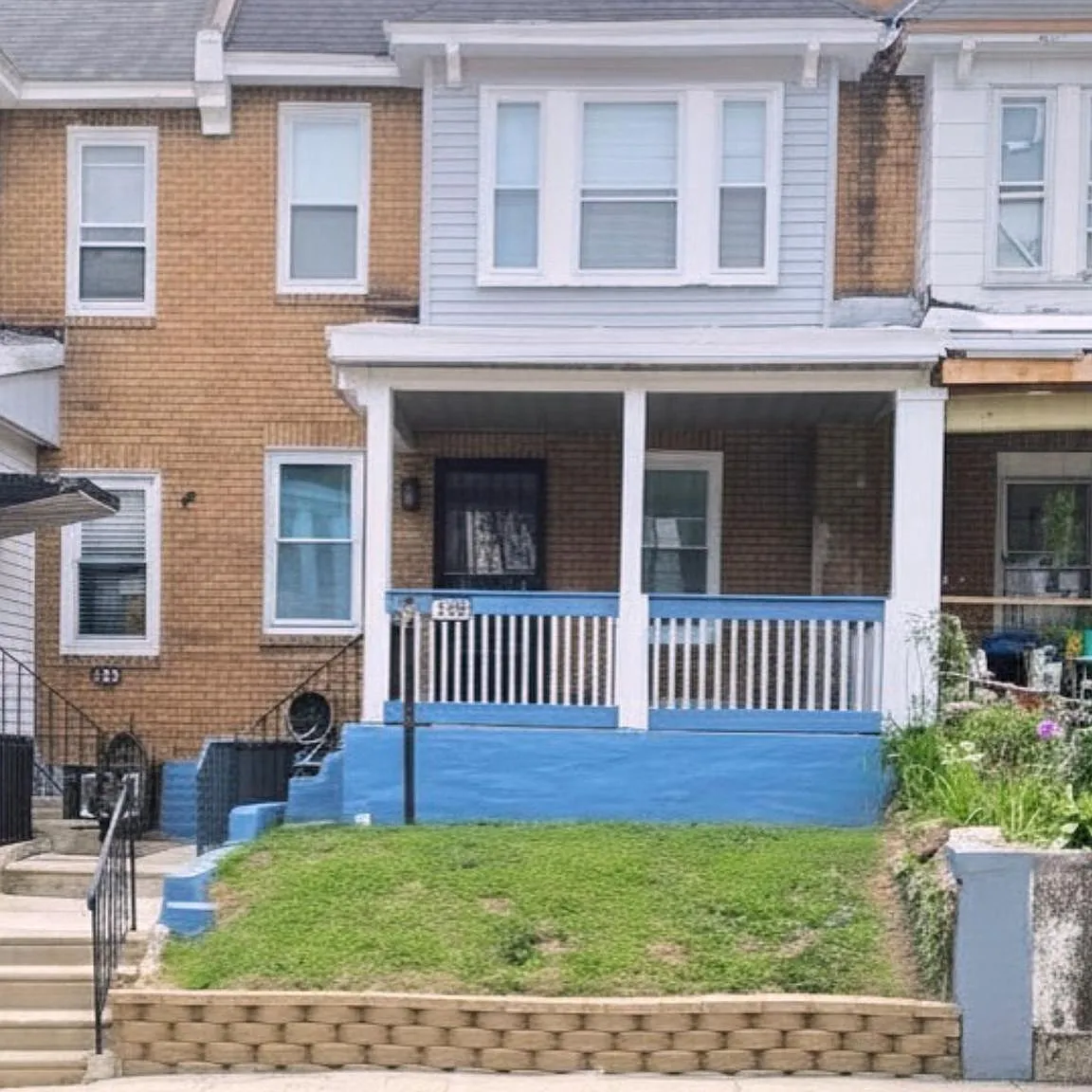 3 bed, 1080 sqft, $2,000 — Photo 1