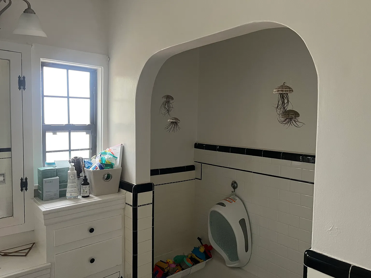 3 bed, 2000 sqft, $5,300 — Photo 4