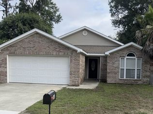 68 Homan Point Ave, Crawfordville, FL 32327