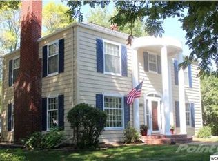 626 9th St SW, Willmar, MN 56201