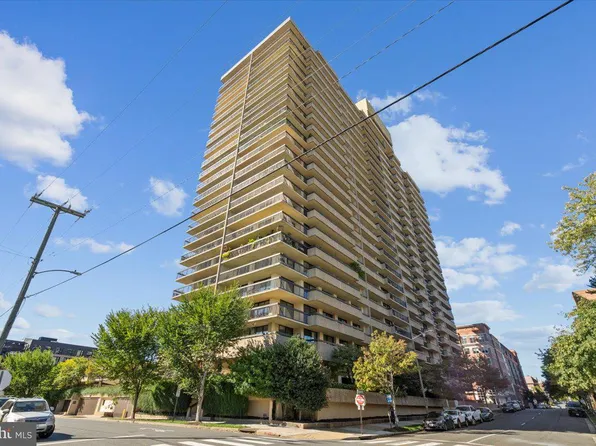 400 Madison St APT 508, Alexandria, VA 22314