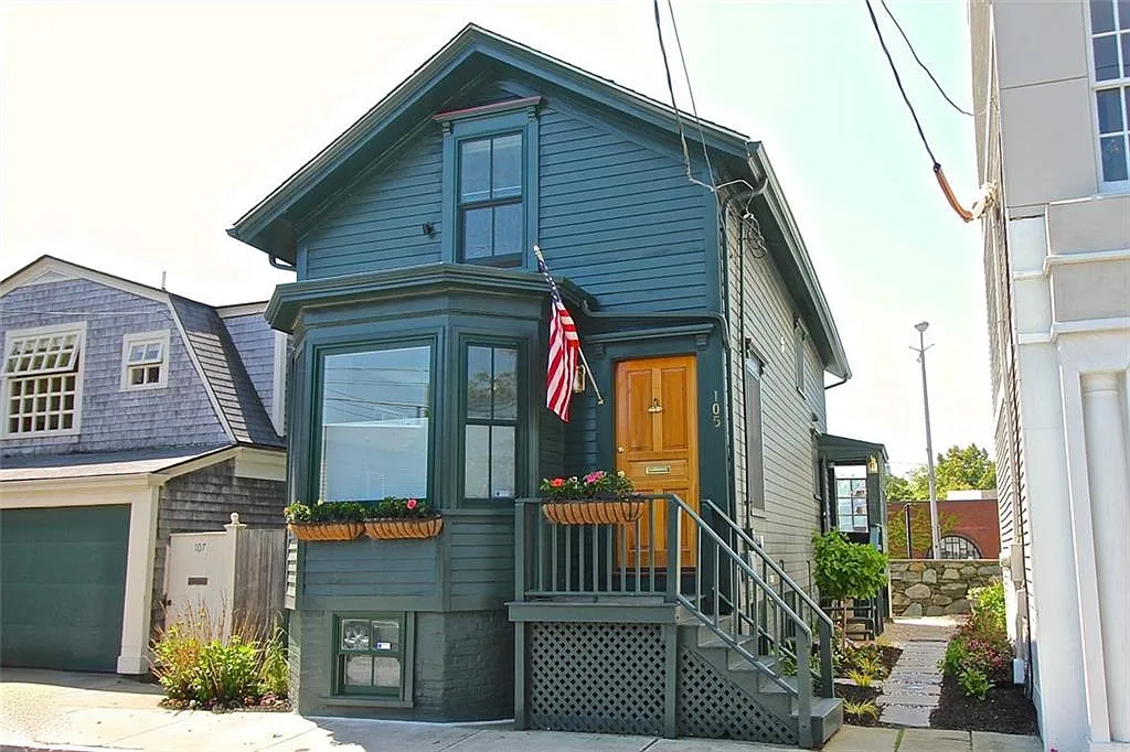 2 bed, 1.5 bath, 1172 sqft, $3,950 — Photo 1