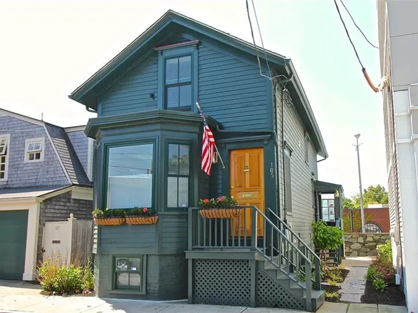 105 John St, Newport, RI 02840