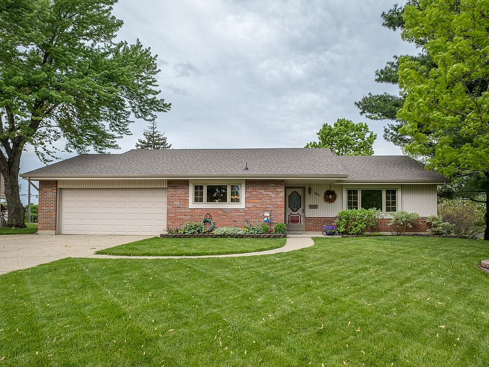 1st image of 901 Gleneagle Dr