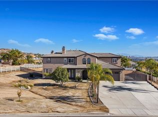 17566 Laurel Grove Rd, Riverside, CA 92504