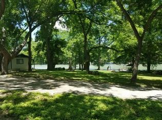 515 Loop Dr APT 3, Seguin, TX 78155