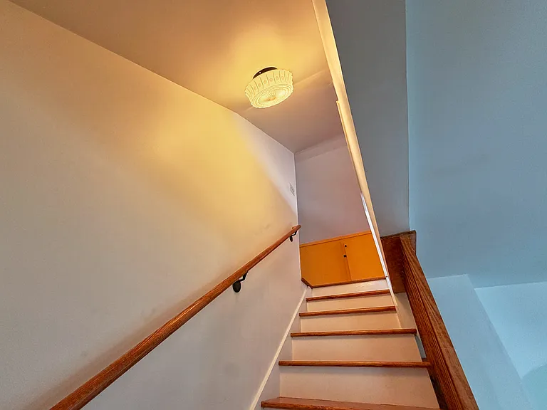 543 Stevenson St — Photo 25