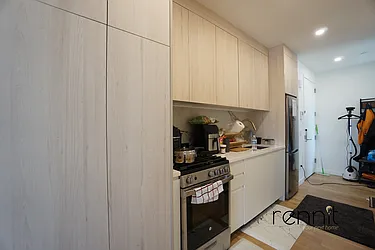 Rented by Rennit Inc.