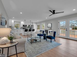 5485 Solomons Island Rd, Lothian, MD 20711