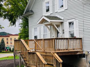 1100 Sugar Loaf Rd APT 2, Winona, MN 55987