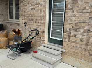 36 Geranium Cres #BASEMENT, Brampton, ON L6Y 1N8