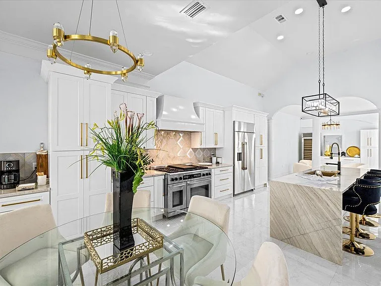 1161 Troon Dr — Photo 30