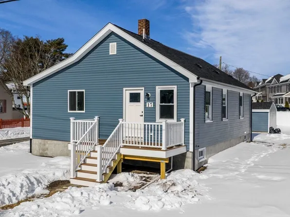 17 Green St, Taunton, MA 02780