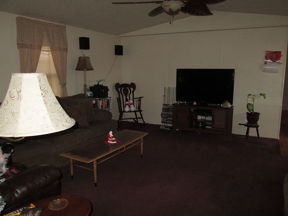 Living room 1