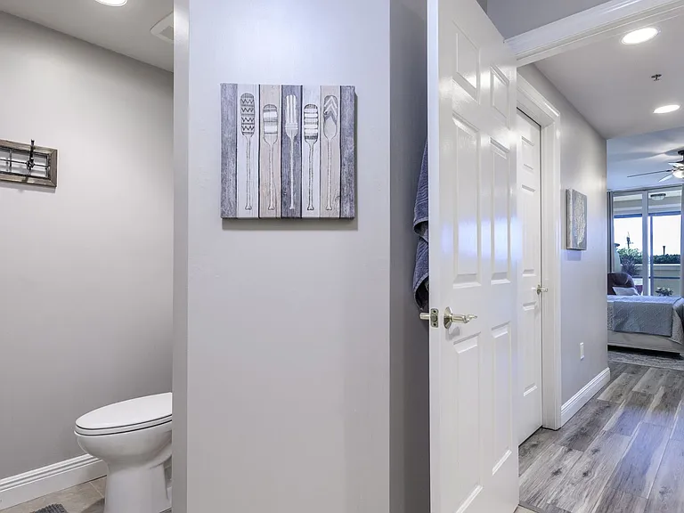 3313 Sunset Key Cir #107 — Photo 37