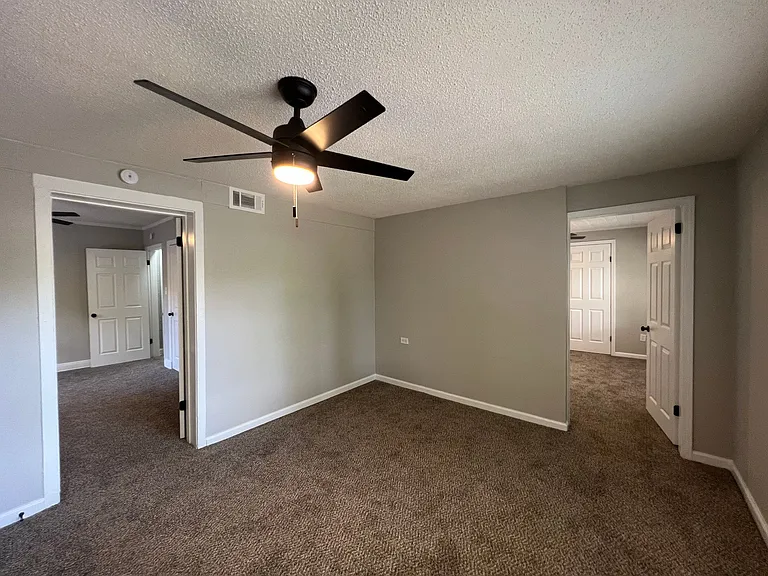 505 Haynes St — Photo 14
