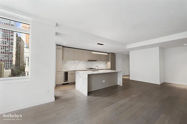 Sold by Sotheby's International Realty | media 2