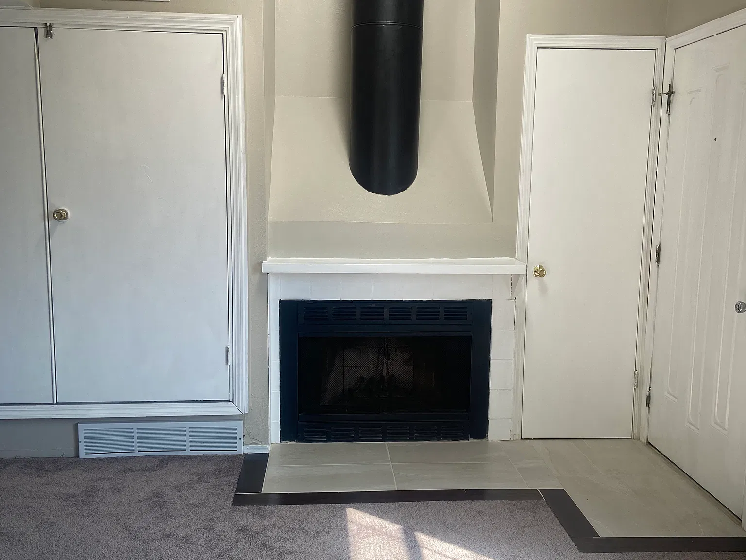 17074 E Tennessee Dr — Photo 2