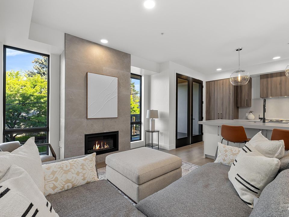 1st image of 1620 W Bannock St #203