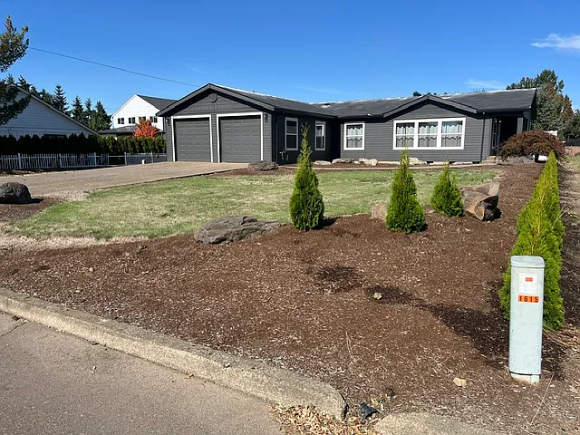 3 bed, 1566 sqft, $2,500 — Photo 1