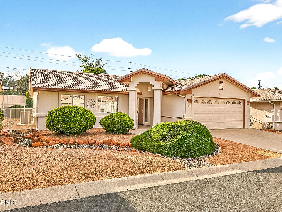 1st image of 652 SILVER SPRINGS Circle